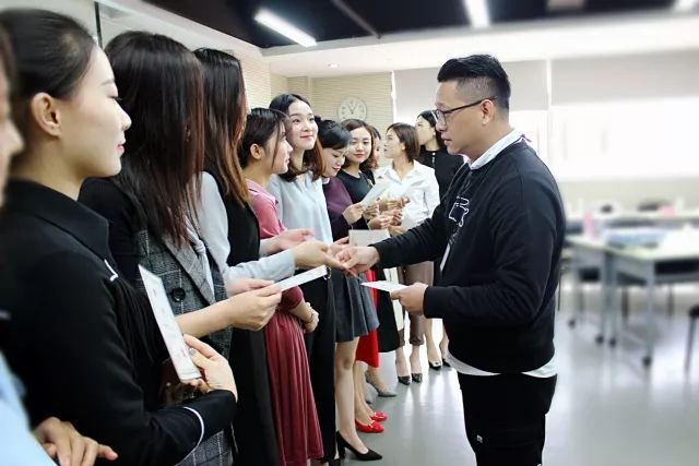 微信圖片_20180608161331.jpg 微信圖片_20180608161331.jpg