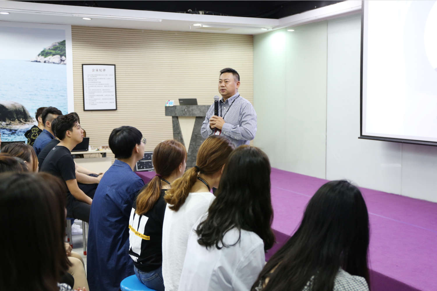 企業微信截圖_20180611182545_副本.jpg 企業微信截圖_20180611182545_副本.jpg